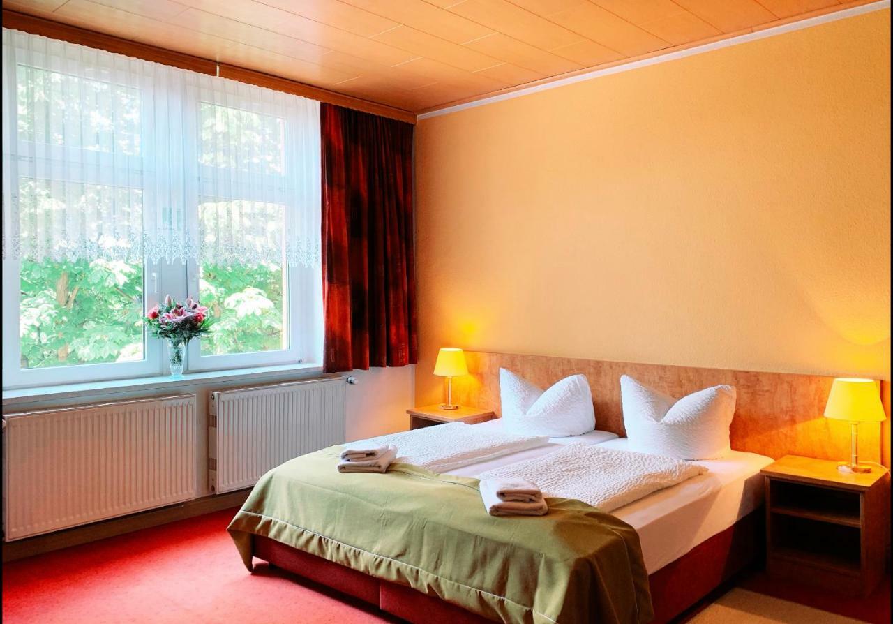 Traditionsgasthaus Goldener Loewe Riesa Restaurant & Pension 外观 照片